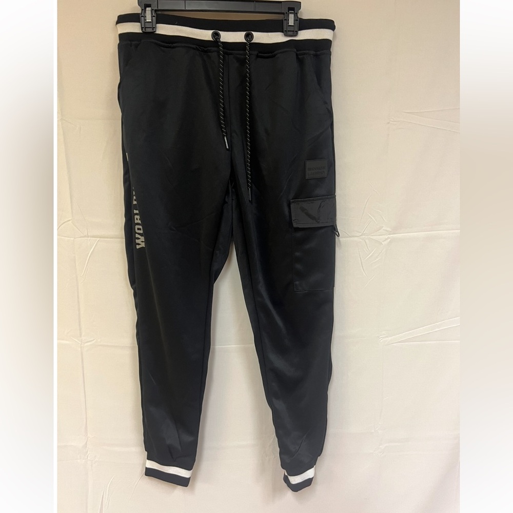NEW Mens Brooklyn Laundry Black joggers size: M